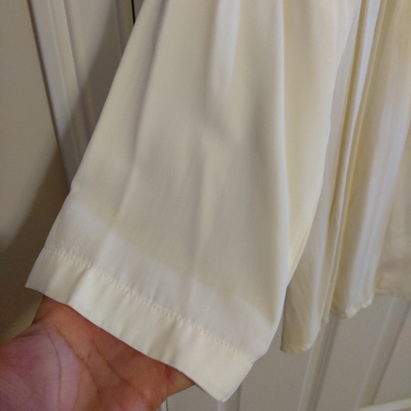 Vintage Natural Resources Women's Off White with Tie Button Down Blouse Size 20 - Picture 4 of 8